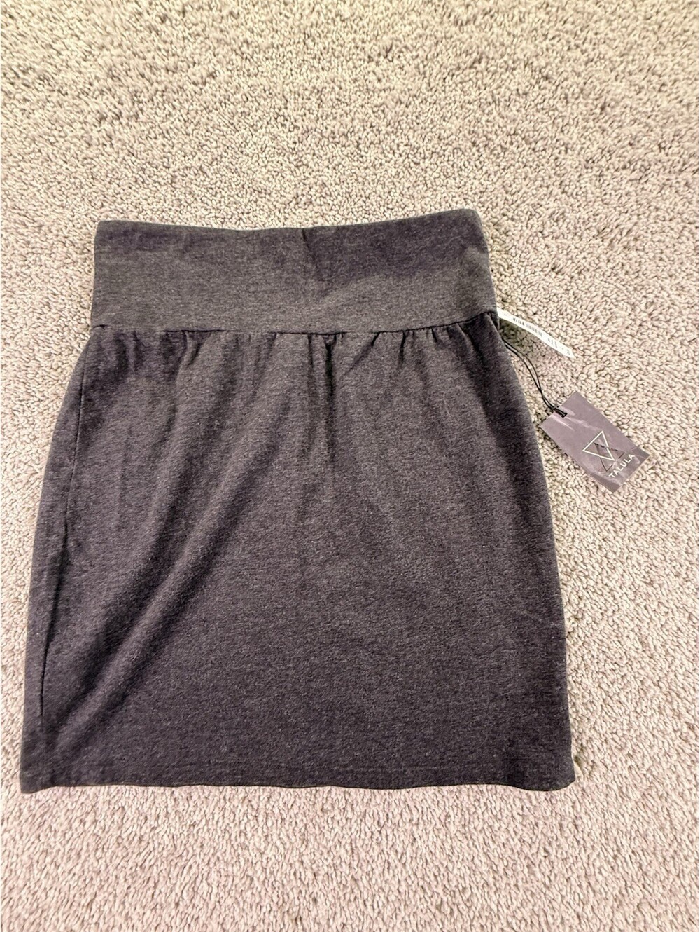 Talula Athletic Skirt Size Large Gray Stretch Cotton Spandex NWT Medium